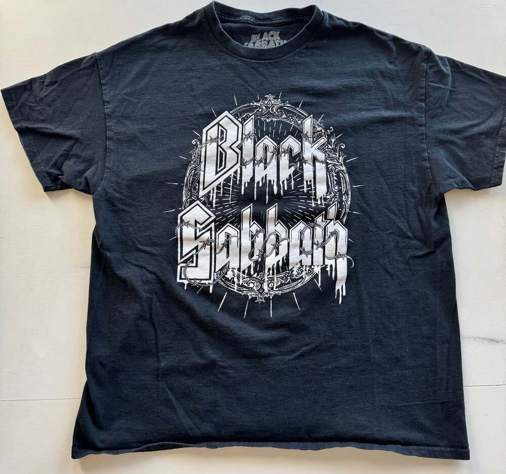 Black Sabbath T-Shirt Size XL Black Graphic Band Tee